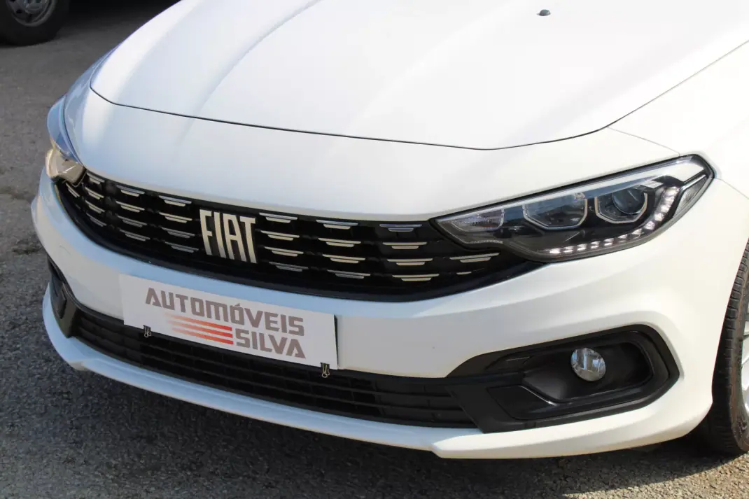 Fiat Tipo 2022 - 10990 EUR, 116000 km - 116000km - foto 8 de 27