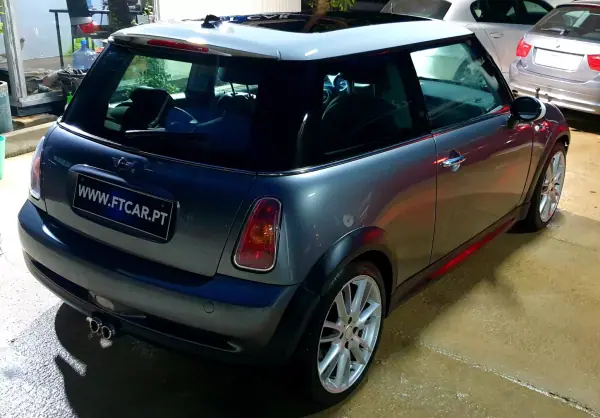 MINI Cooper S 2004 - 9990 EUR, 191662 km - AUTO.MOTO.pt - 191662km - foto 5 de 18