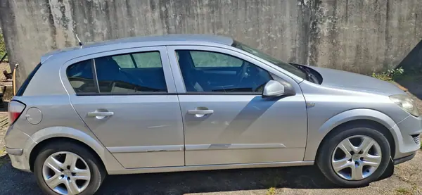 Opel Astra 2007 - 2990 EUR, 240000 km - 240000km - foto 6 de 11