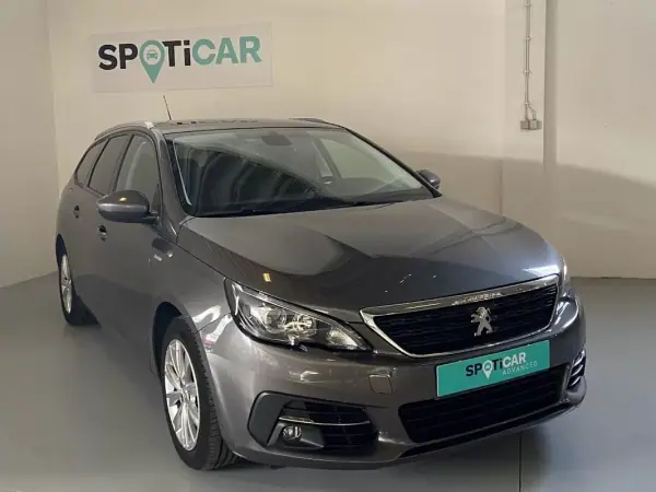 Peugeot 308 SW 2019 - 14500 EUR, 76190 km - AUTO.MOTO.pt - 76190km - foto 3 de 15