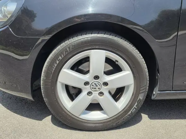 Volkswagen Golf Variant 2012 - 7900 EUR, 163000 km - AUTO.MOTO.pt - 163000km - foto 14 de 15