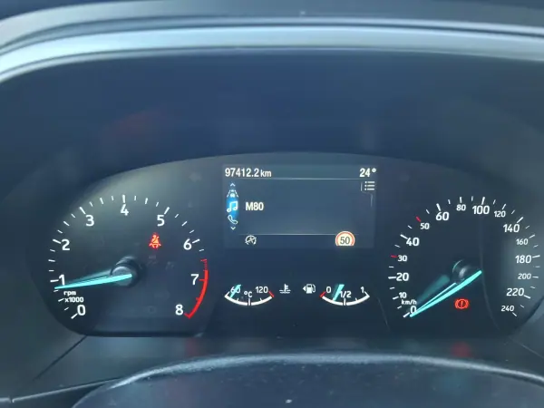 Ford Focus 2022 - 16500 EUR, 97500 km - AUTO.MOTO.pt - 97500km - foto 23 de 37