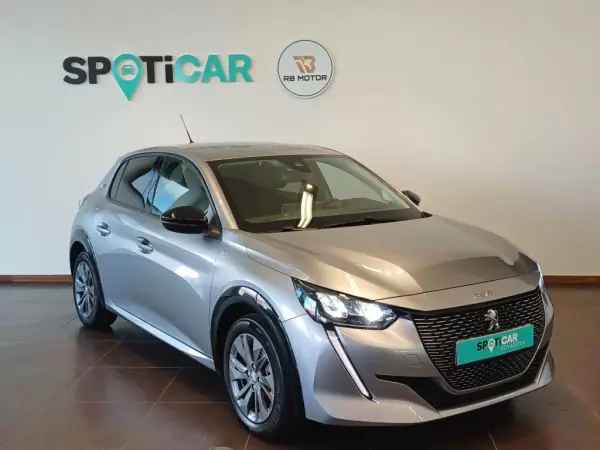 Peugeot 208 2023 - 20500 EUR, 24150 km - AUTO.MOTO.pt - 24150km - foto 7 de 45