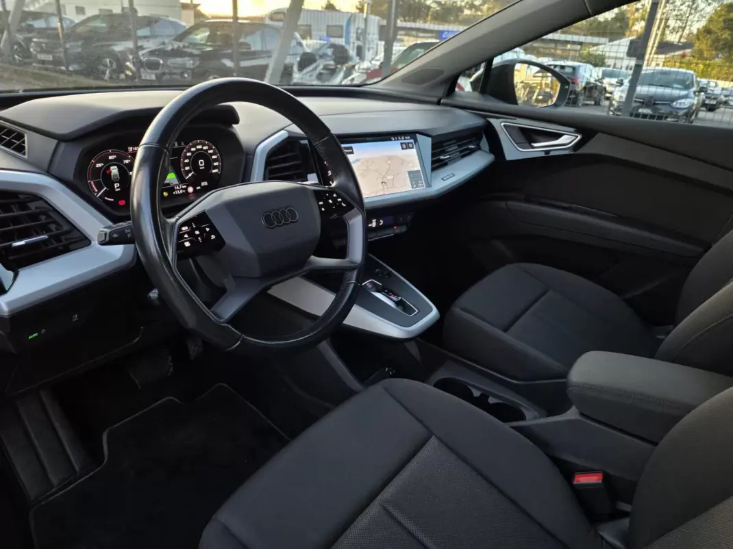 Audi Q4 e-tron 2022 - 36990 EUR, 56000 km - AUTO.MOTO.pt - 56000km - foto 49 de 63