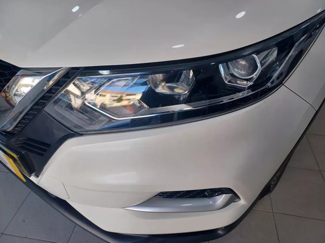Nissan Qashqai 2018 - 17900 EUR, 54008 km - 54008km - foto 29 de 39