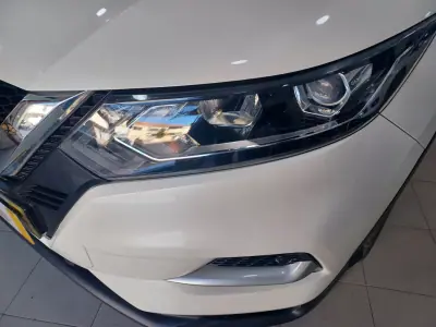 Nissan Qashqai 2018 - 17900 EUR, 54008 km - 54008km - foto 29 de 39