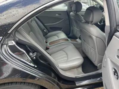 Mercedes-Benz CLS 320 2006 - 17900 EUR, 115600 km - AUTO.MOTO.pt - 115600km - foto 12 de 14