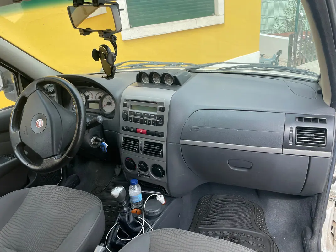 Fiat Strada 2014 - 9500 EUR, 167000 km - 167000km - foto 7 de 9