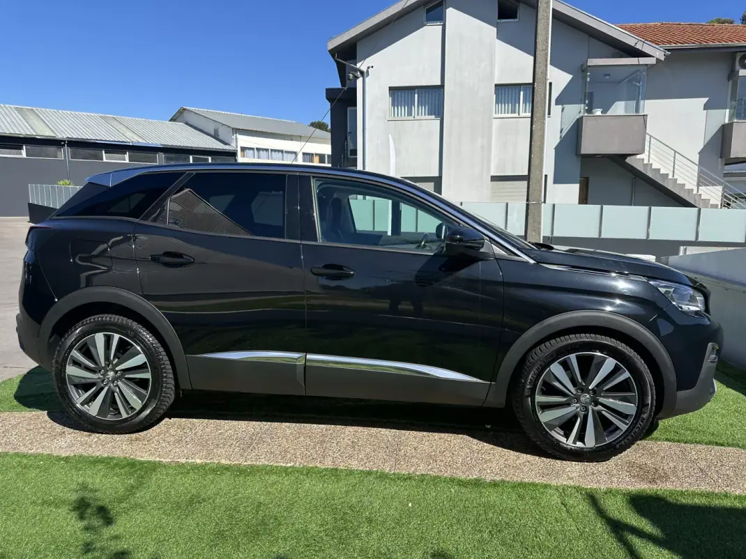 Peugeot 3008 2018 - 14900 EUR, 240000 km - 240000km - foto 17 de 62