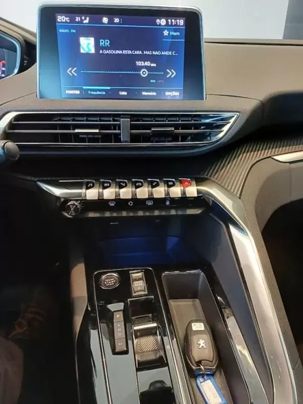 Peugeot 5008 2023 - 33500 EUR, 16000 km - AUTO.MOTO.pt - 16000km - foto 17 de 34