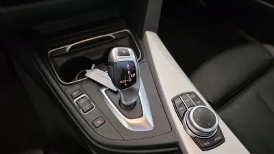 BMW 418 Gran Coupé 2018 - 20900 EUR, 157385 km - AUTO.MOTO.pt - 157385km - foto 39 de 53