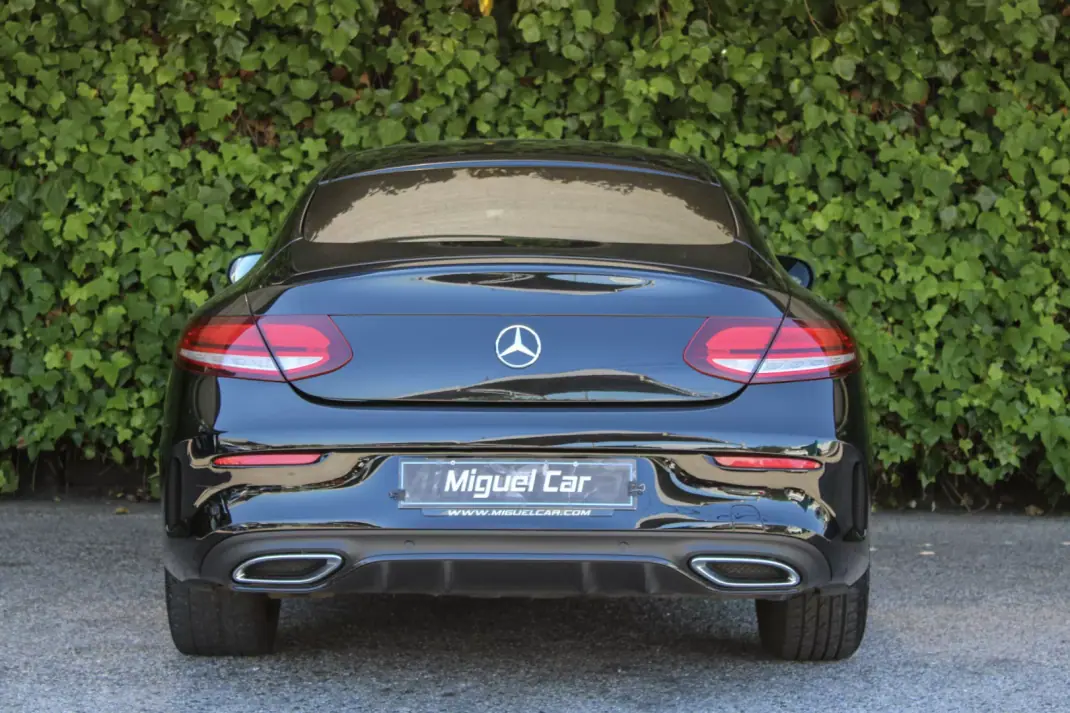 Mercedes-Benz C 200 2019 - 29900 EUR, 90000 km - 90000km - foto 9 de 16