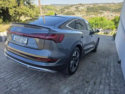 Audi e-tron 2021 - 32900 EUR, 120000 km - 120000km - foto 33 de 51