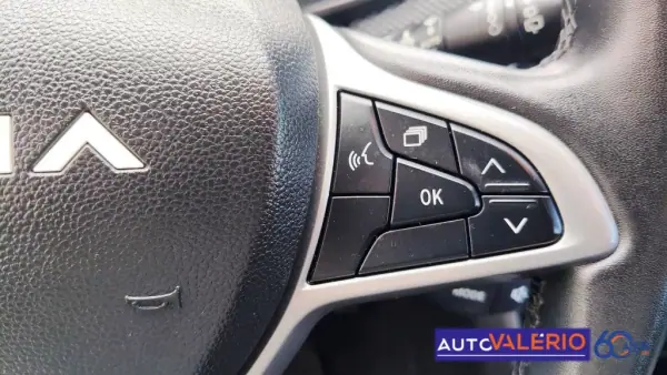 Dacia Sandero 2023 - 14950 EUR, 69650 km - 69650km - foto 16 de 32