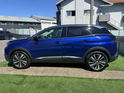 Peugeot 3008 2018 - 14900 EUR, 200000 km - AUTO.MOTO.pt - 200000km - foto 18 de 63