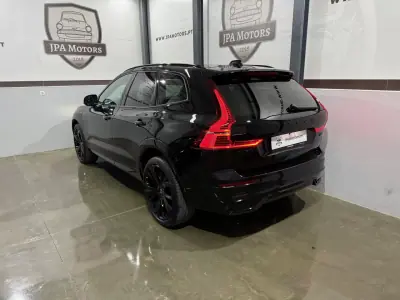Volvo XC 60 2024 - 59900 EUR, 11000 km - AUTO.MOTO.pt - 11000km - foto 8 de 40