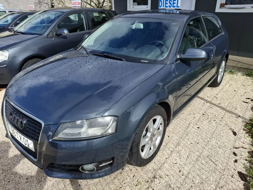 Audi A3 2012 - 9990 EUR, 279321 km - AUTO.MOTO.pt - 279321km - foto 12 de 20