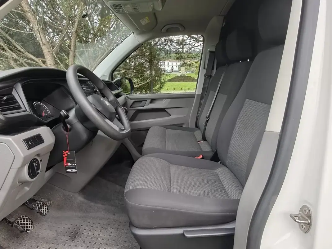 VW T6 TRANSPORTER 2.0 TDI KASTEN/ 3 LUGARES/ IVA DEDUTIVEL 2023 - 27490 EUR, 43500 km - AUTO.MOTO.pt - 43500km - foto 13 de 28