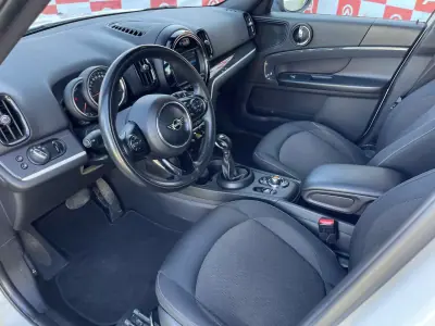 MINI Countryman 2018 - 21490 EUR, 108620 km - AUTO.MOTO.pt - 108620km - foto 11 de 22