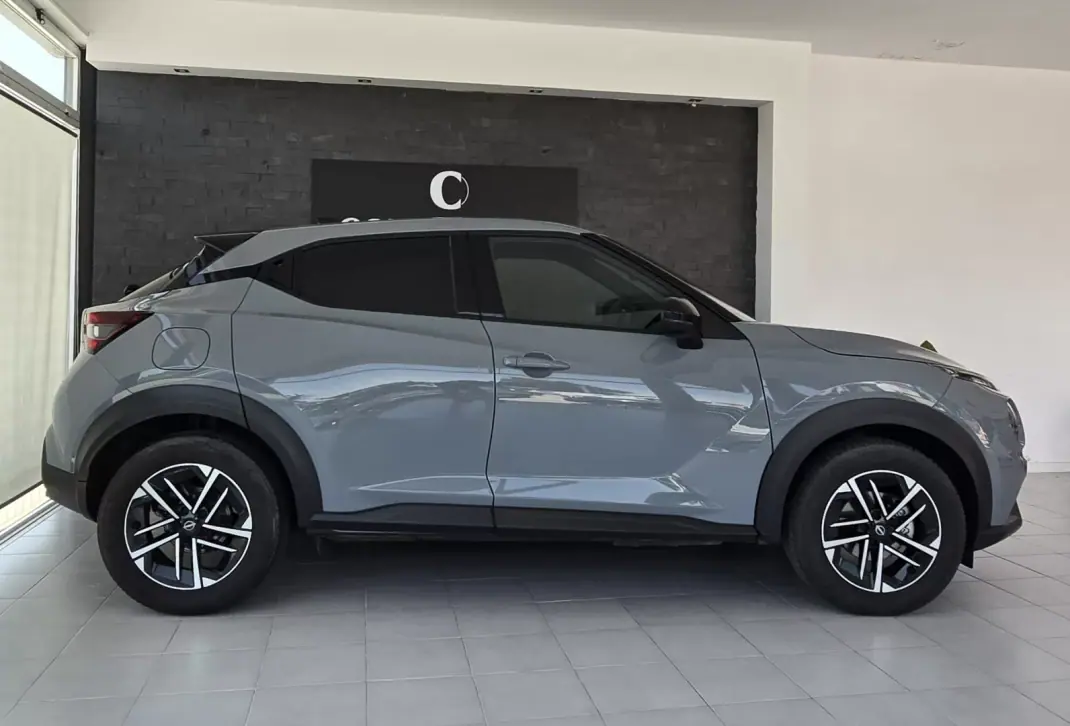 Nissan Juke 2025 - 22750 EUR, 21085 km - 21085km - foto 5 de 32
