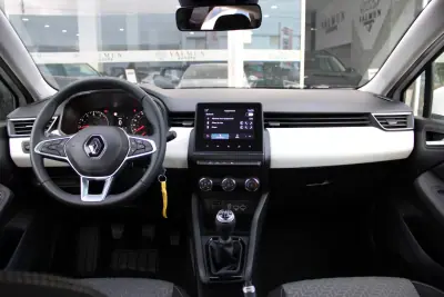 Renault Clio 2020 - 13400 EUR, 95969 km - AUTO.MOTO.pt - 95969km - foto 15 de 27