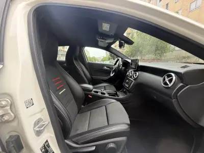 Mercedes-Benz A 160 2018 - 14950 EUR, 175000 km - 175000km - foto 13 de 15
