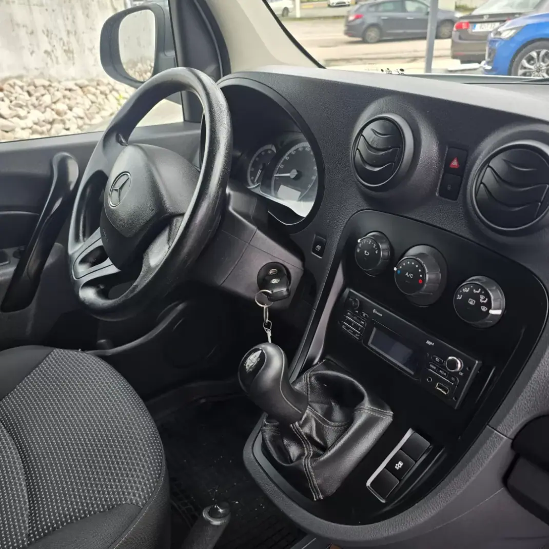 Mercedes-Benz Citan 109 cdi longa c/iva 2016 - 8950 EUR, 197274 km - AUTO.MOTO.pt - 197274km - foto 10 de 14