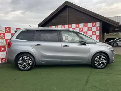 Citroën Grand C4 Spacetourer 2021 - 22490 EUR, 84915 km - AUTO.MOTO.pt - 84915km - foto 2 de 22
