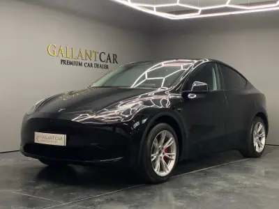 Tesla Model Y 2023 - 34500 EUR, 45000 km - foto 3 de 20