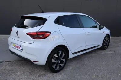 Renault Clio 2021 - 13250 EUR, 81974 km - AUTO.MOTO.pt - 81974km - foto 7 de 33