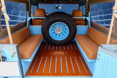 Land Rover Defender 2002 - 75000 EUR, 144875 km - AUTO.MOTO.pt - 144875km - foto 20 de 21