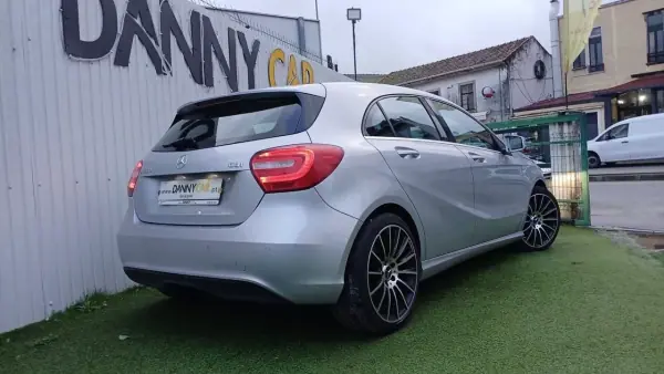 Mercedes-Benz A 200 2014 - 15990 EUR, 206000 km - AUTO.MOTO.pt - 206000km - foto 6 de 16
