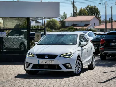 SEAT Ibiza 2018 - 11990 EUR, 150000 km - 150000km - foto 1 de 12