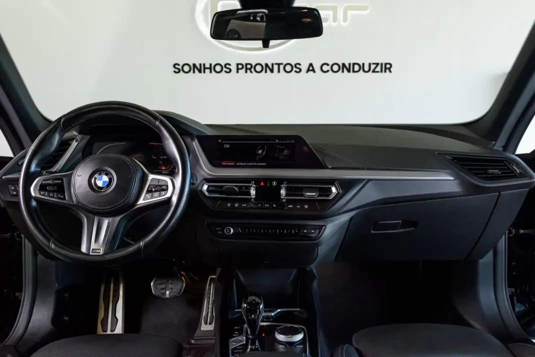 BMW 216 Gran Coupé 2023 - 29500 EUR, 53264 km - 53264km - foto 13 de 33