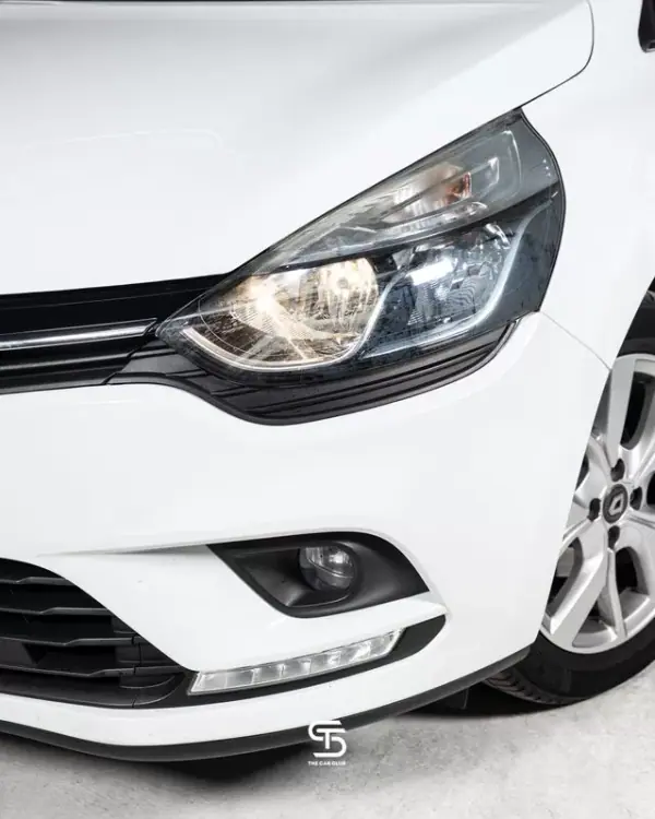 Renault Clio 2019 - 10450 EUR, 79000 km - AUTO.MOTO.pt - 79000km - foto 10 de 19
