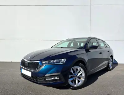 Skoda Octavia Break 2023 - 24250 EUR, 62500 km - 62500km - foto 1 de 30