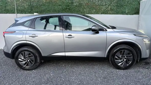Nissan Qashqai 2022 - 18500 EUR, 69800 km - AUTO.MOTO.pt - 69800km - foto 7 de 12