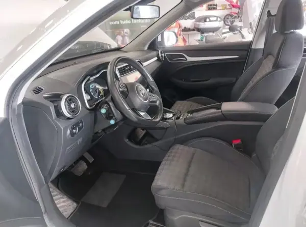 MG ZS 2020 - 15490 EUR, 105550 km - AUTO.MOTO.pt - 105550km - foto 7 de 10