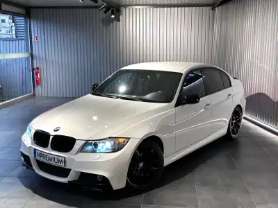 BMW 318 2011 - 15990 EUR, 230500 km - AUTO.MOTO.pt - 230500km - foto 37 de 38