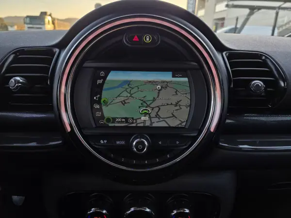MINI Clubman 2018 - 15990 EUR, 184000 km - AUTO.MOTO.pt - 184000km - foto 25 de 42