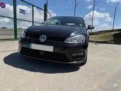 Volkswagen Golf 2014 — foto 2 de 14