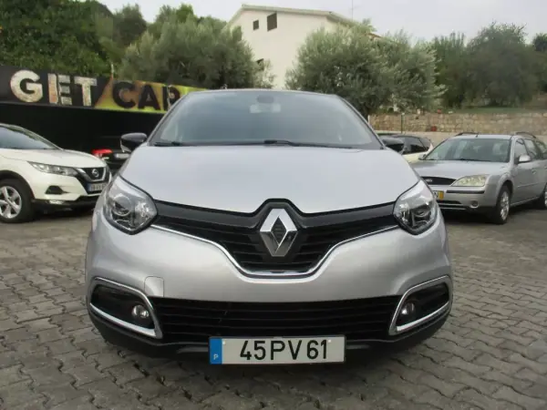 Renault Captur 2015 — photo 3 of 27