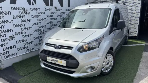 Ford Transit Connect 2018 - 15900 EUR, 115000 km - AUTO.MOTO.pt - 115000km - foto 2 de 8