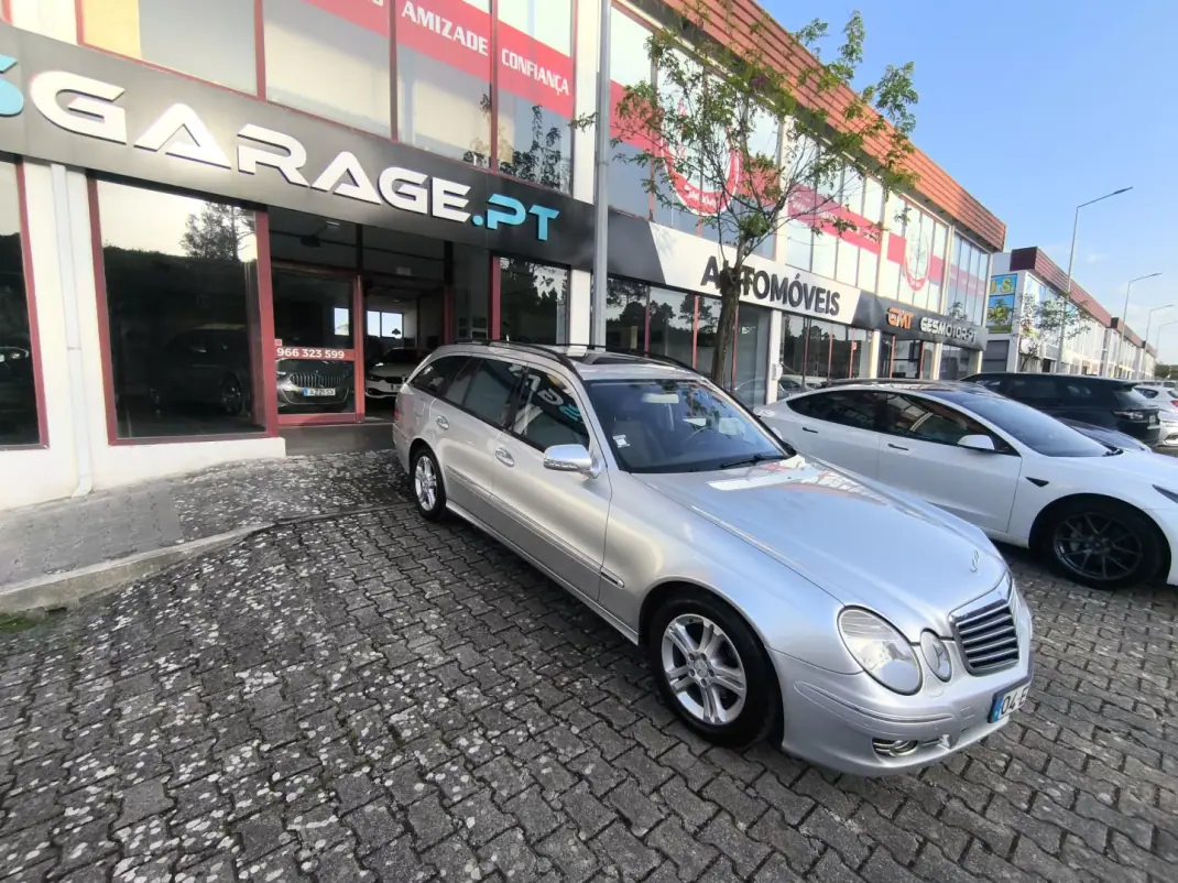 Mercedes-Benz E 220 2007 - 9900 EUR, 325000 km - AUTO.MOTO.pt - 325000km - foto 2 de 9