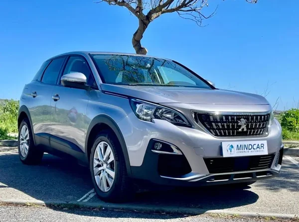 Peugeot 3008 2019 - 19480 EUR, 71800 km - AUTO.MOTO.pt - 71800km - foto 32 de 33