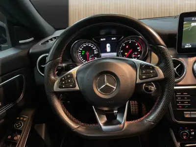 Mercedes-Benz CLA 180 2016 - 15950 EUR, 208726 km - AUTO.MOTO.pt - 208726km - foto 9 de 20