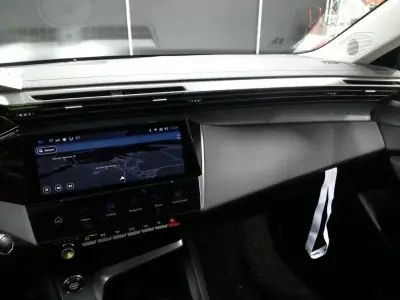 Peugeot 308 SW 2022 - 18250 EUR, 106279 km - AUTO.MOTO.pt - 106279km - foto 10 de 10