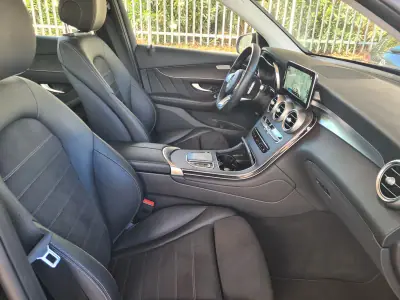 Mercedes-Benz GLC 300 2021 - 46990 EUR, 61000 km - AUTO.MOTO.pt - 61000km - foto 15 de 29