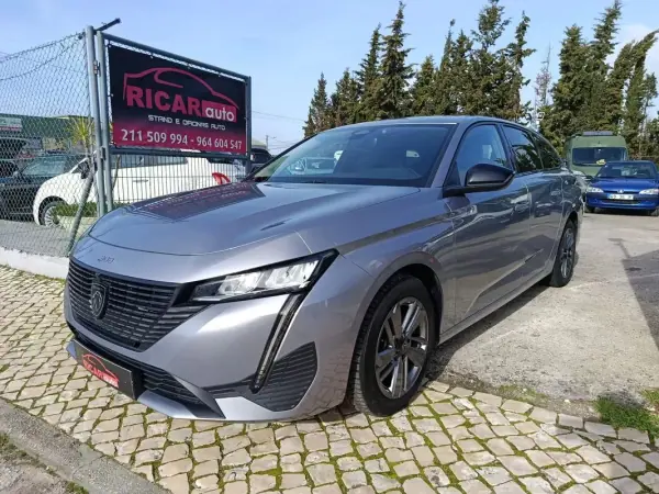 Peugeot 308 2023 - 18900 EUR, 75511 km - AUTO.MOTO.pt - 75511km - foto 3 de 27