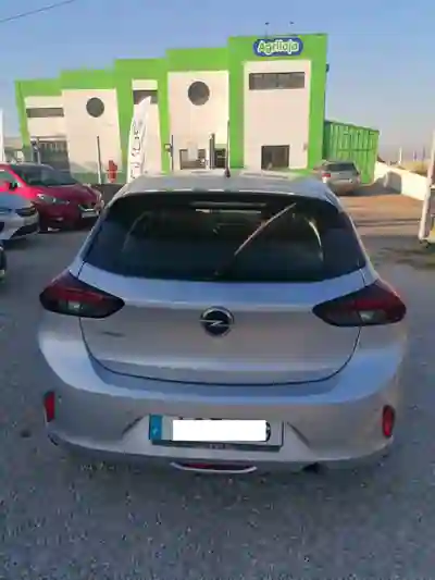 Opel Corsa 2022 — foto 3 de 9